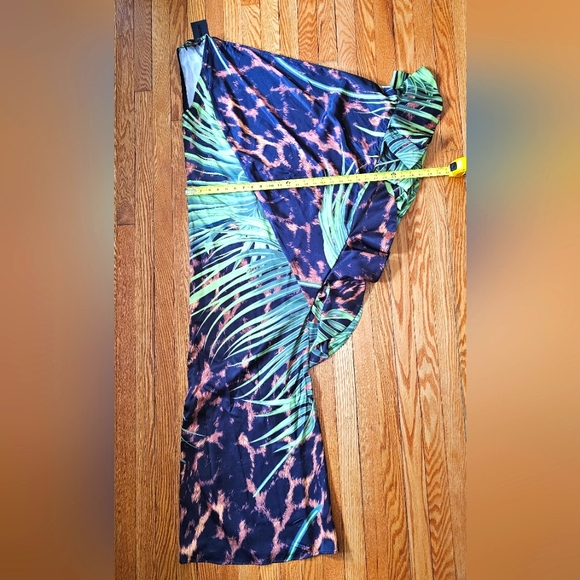 Satin Kaftan Safari Print Maxi Dress - Picture 7 of 12